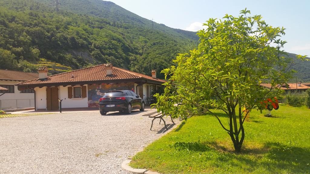 Agriturismo Trefrutti Arco Buitenkant foto